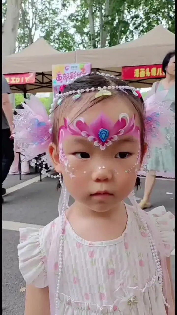 黄河迎宾馆园林活动儿童彩绘抖音视频